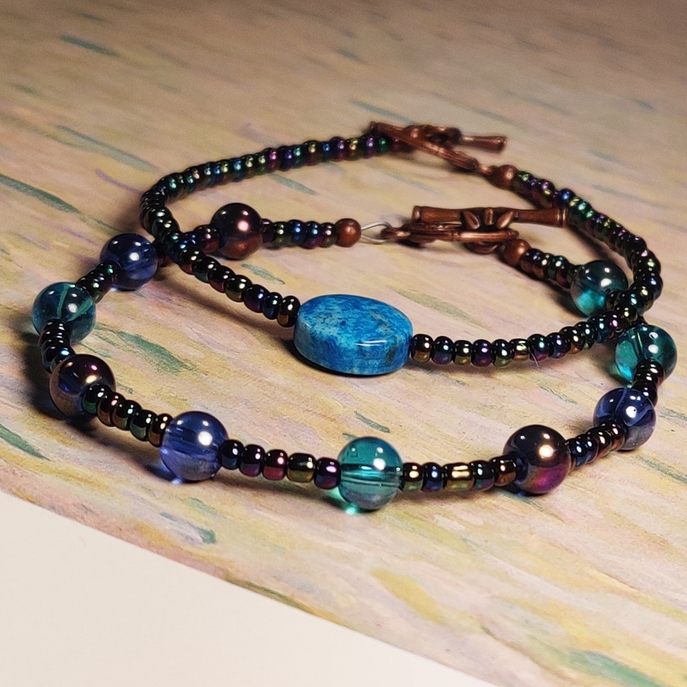 Blue Agate & Glass Beads Handmade Bracelet - Picture 11 of 13